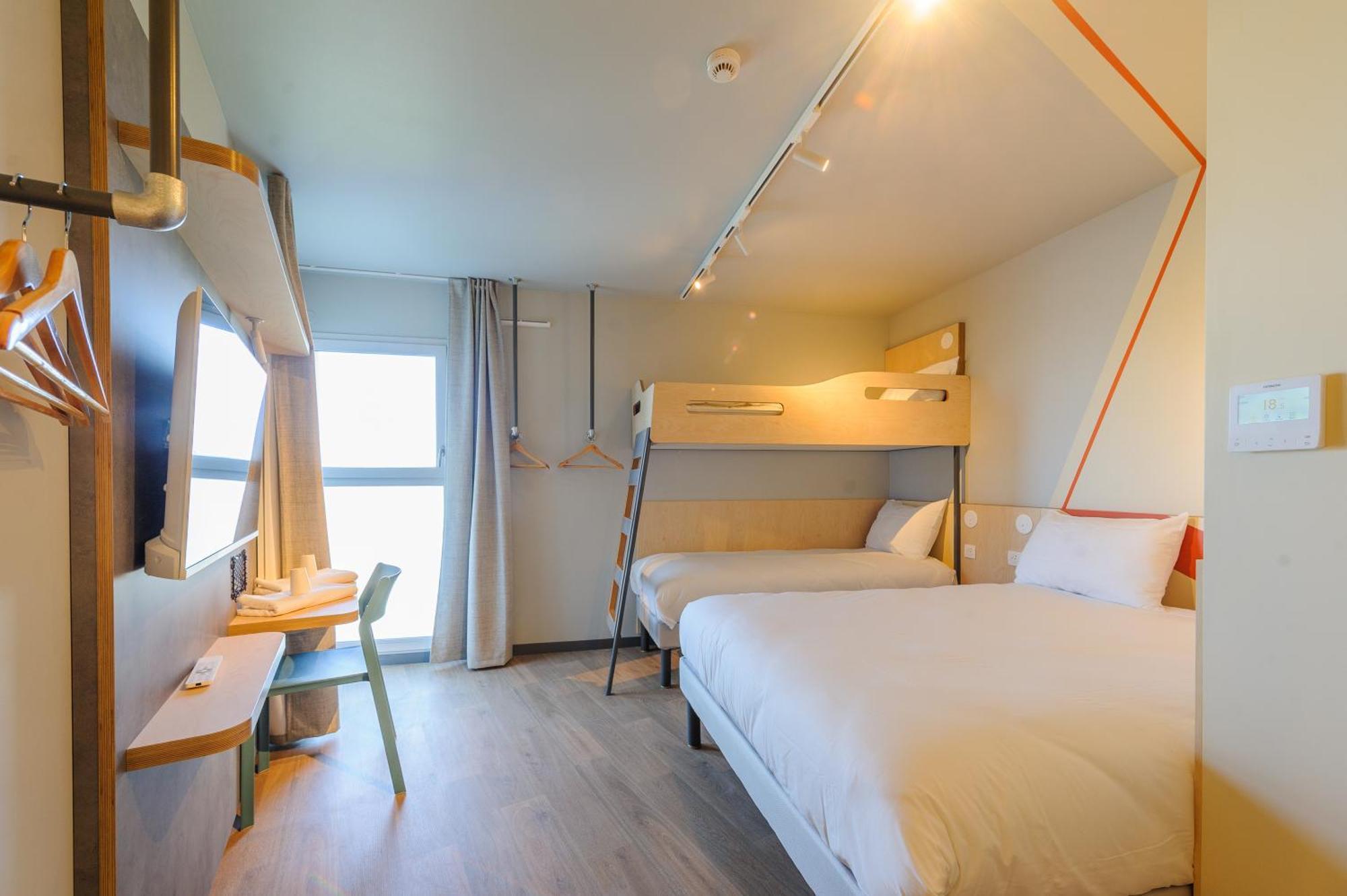 Hotel The Originals Access, Le Beaulieu, La Rochelle Est 2*